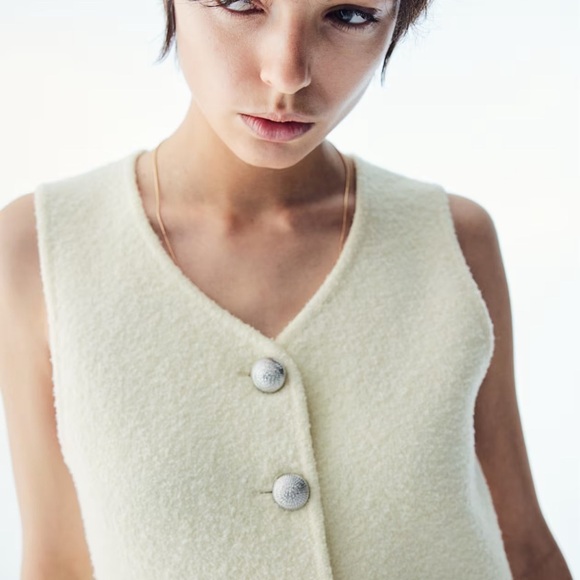 H&M Edition Cream Wool Blend Knit Vest SZ XL - Picture 2 of 9